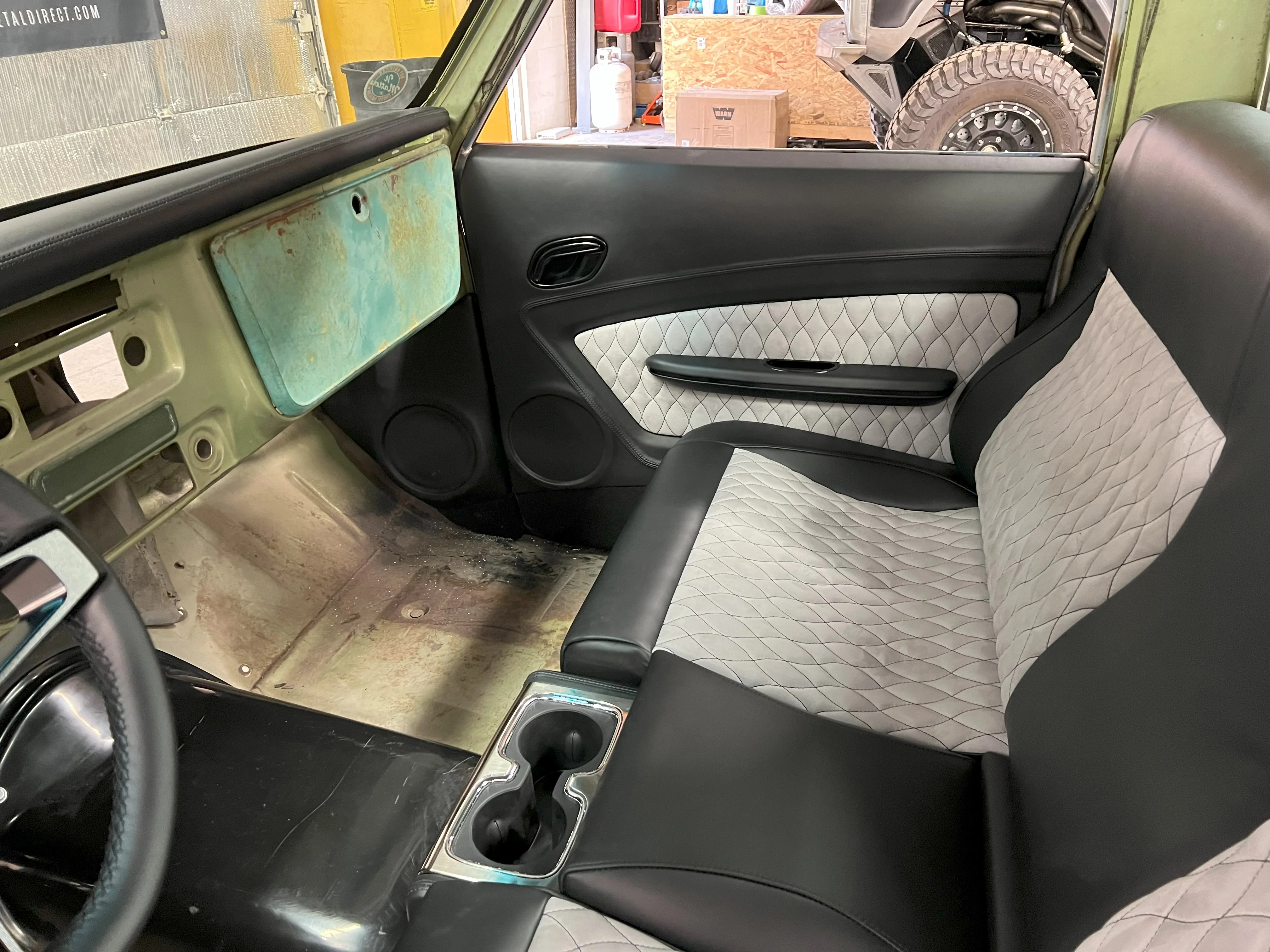 1967-72 C-10 Truck Door Panels - Image 7