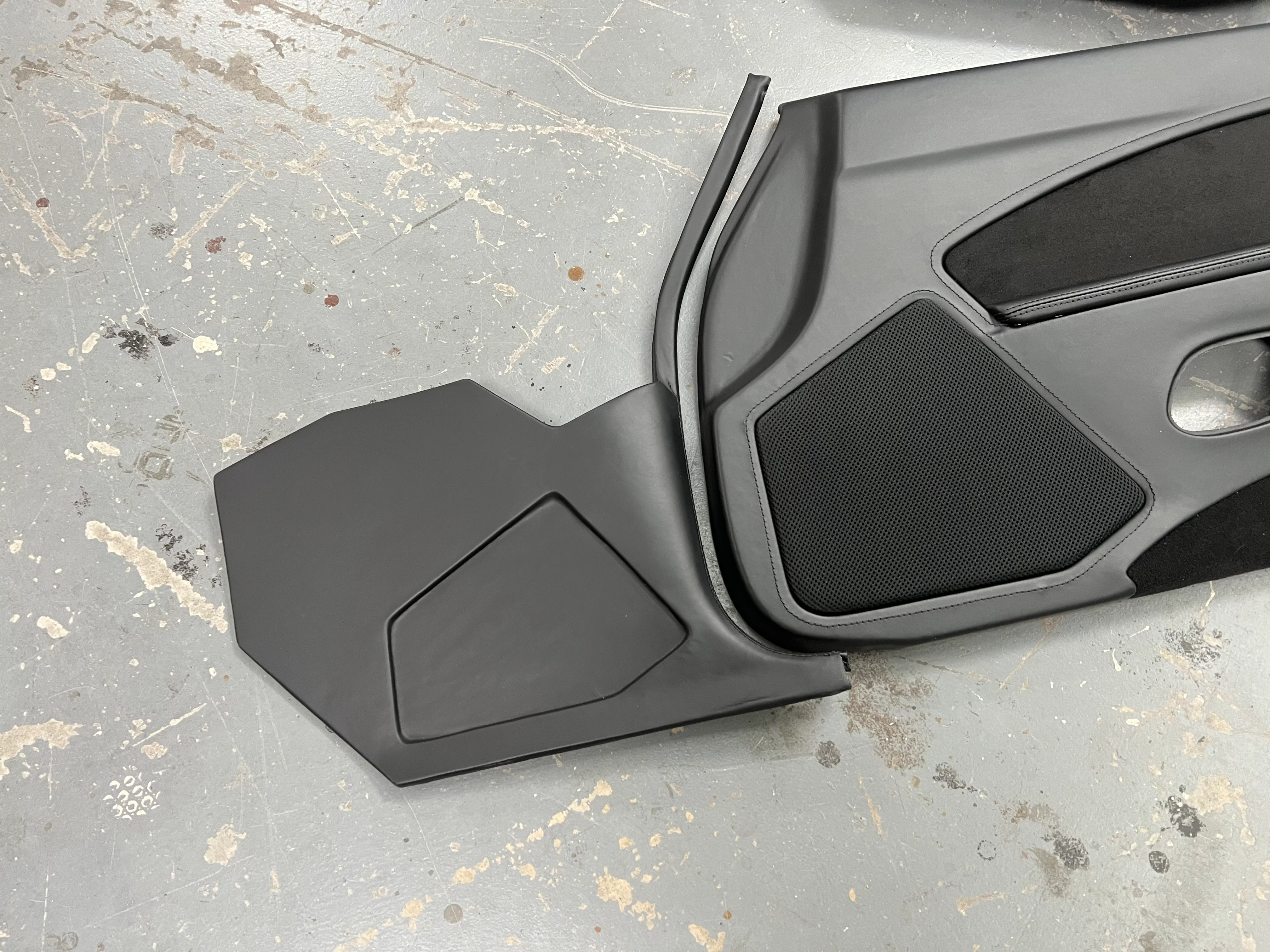 1970-81 2nd Gen Camaro Kick Panels - Image 6