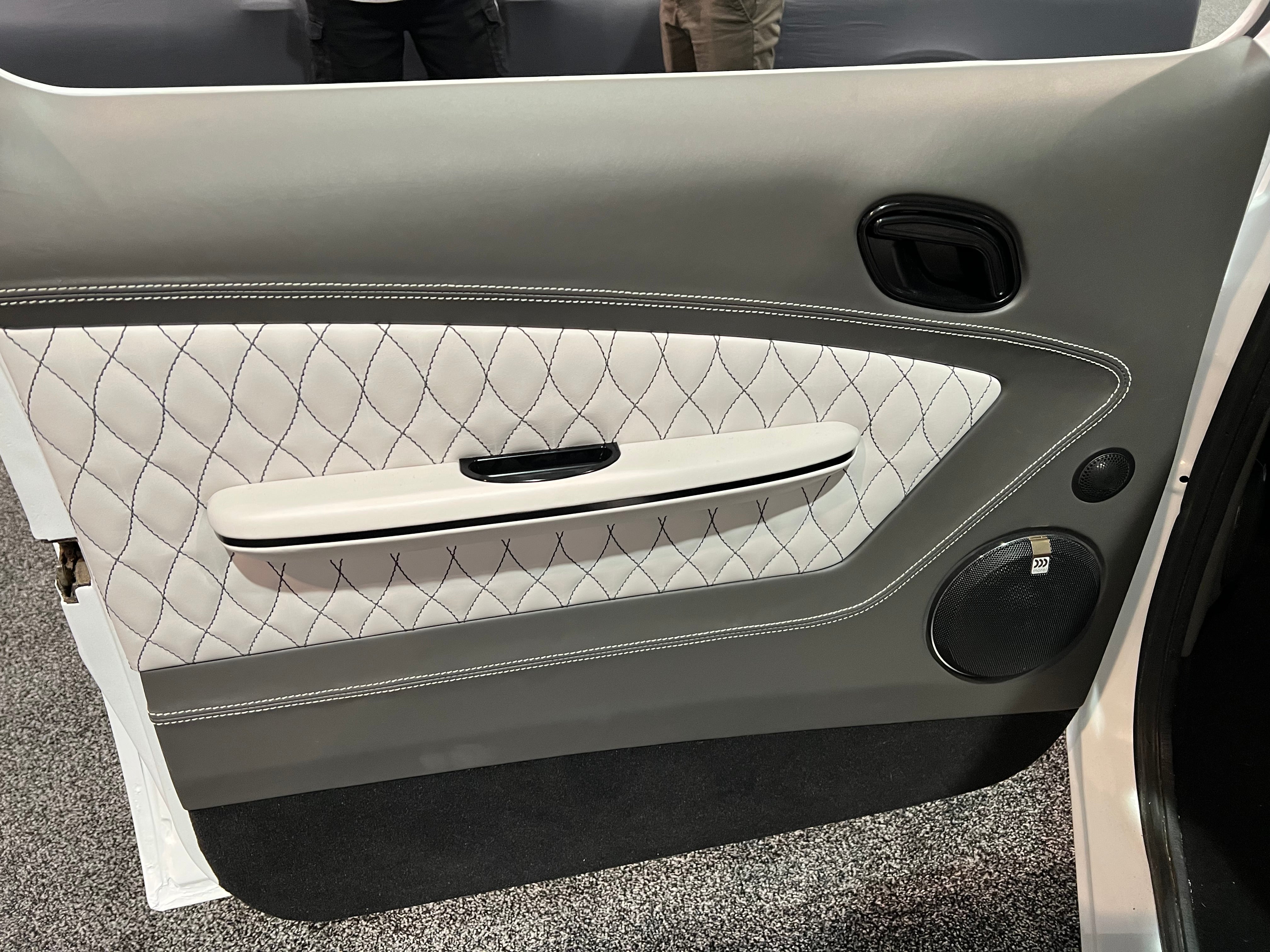 1973-86 Squarebody Truck Door Panels - Image 5
